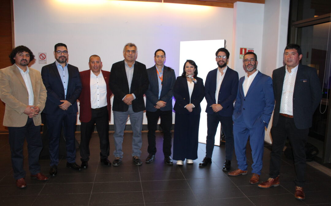 CTMIN realiza Primera Cena junto a autoridades de gobierno y representantes de gremios de empresarios